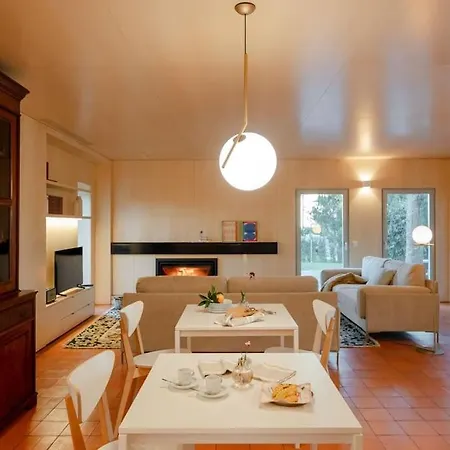 Wood House Villa Maía